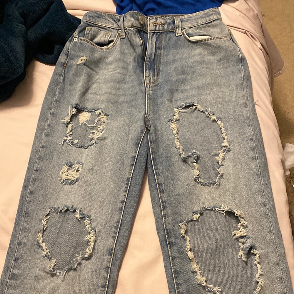 BDG urban outfitters mom high rise jeans size 27